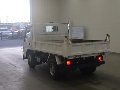 Mazda TITAN  с аукциона в Японии