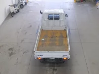 Mazda BONGO лот № 1237 оценка 3  с аукциона в Японии 2