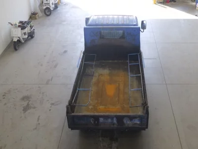 Mazda TITAN  с аукциона в Японии