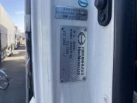 Hino PROFIA лот № 4074 оценка 3.5  с аукциона в Японии 6