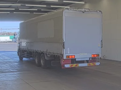 Hino PROFIA  с аукциона в Японии