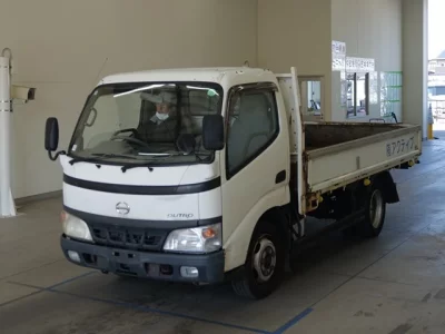 Hino DUTRO  с аукциона в Японии