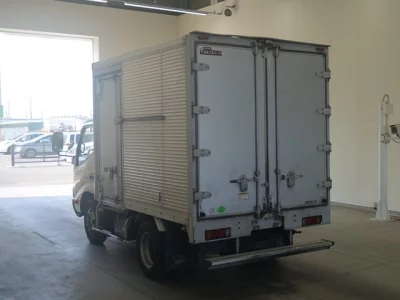 Hino DUTRO  с аукциона в Японии