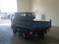 Hino DUTRO лот № 1330 оценка 3.5  с аукциона в Японии 1