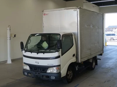 Hino DUTRO  с аукциона в Японии