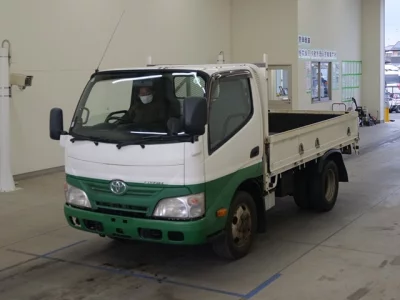 Hino DUTRO  с аукциона в Японии