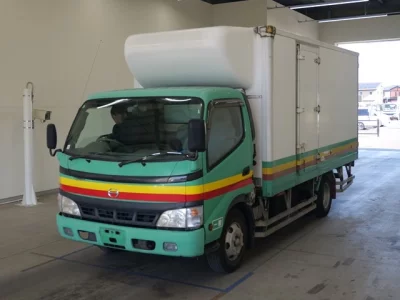 Hino DUTRO  с аукциона в Японии