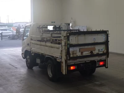 Hino DUTRO  с аукциона в Японии