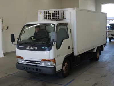 Isuzu ELF