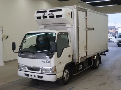 Isuzu ELF