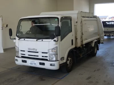 Isuzu ELF