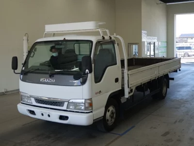 Isuzu ELF