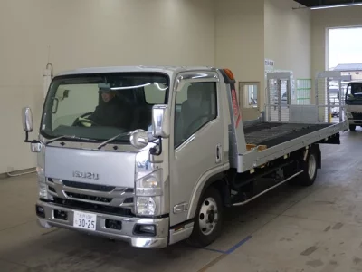 Isuzu ELF