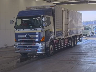 Hino PROFIA  с аукциона в Японии