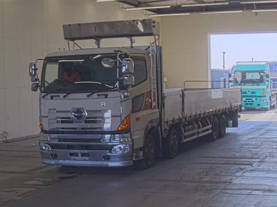 Hino PROFIA  с аукциона в Японии