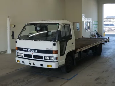 Isuzu ELF