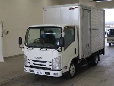 Isuzu ELF