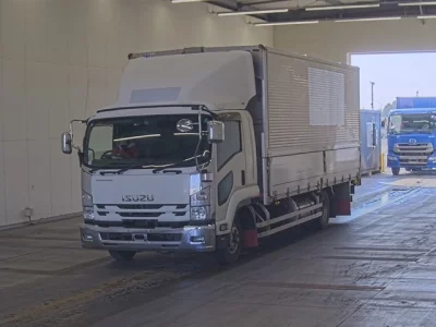 Isuzu FORWARD