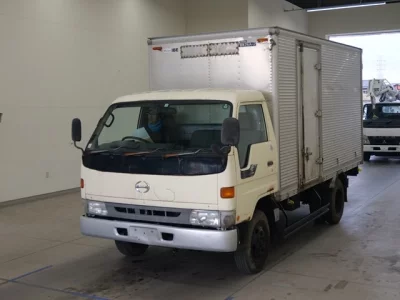Hino TRUCK