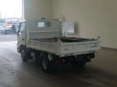 Hino DUTRO  с аукциона в Японии