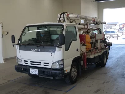 Isuzu ELF