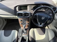 Volvo V40 лот № 20017 оценка 3  с аукциона в Японии 3