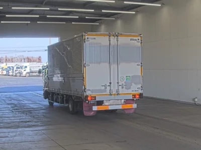 Nissan TRUCK  с аукциона в Японии