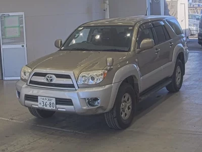 Toyota HILUX SURF  с аукциона в Японии