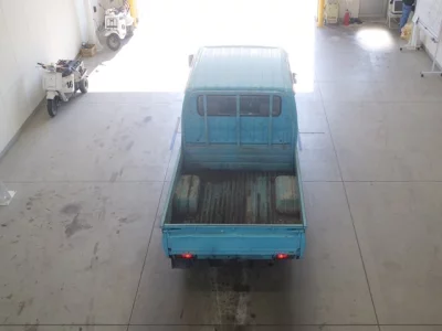 Toyota DYNA  с аукциона в Японии