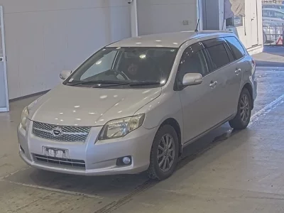 Toyota COROLLA FIELDER  с аукциона в Японии