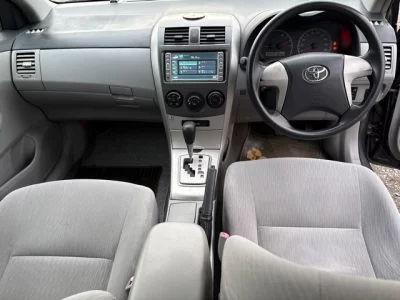 Toyota COROLLA AXIO  с аукциона в Японии