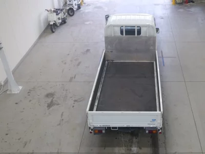 Toyota DYNA  с аукциона в Японии