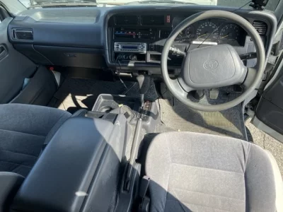 Toyota HIACE VAN  с аукциона в Японии