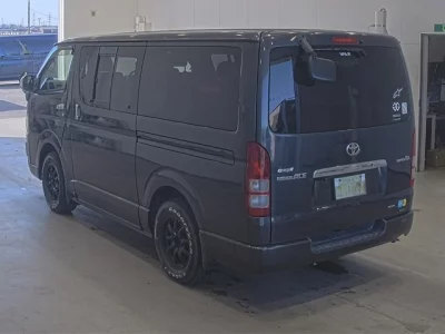 Toyota REGIUS ACE VAN