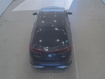 Toyota PRIUS PHV  с аукциона в Японии