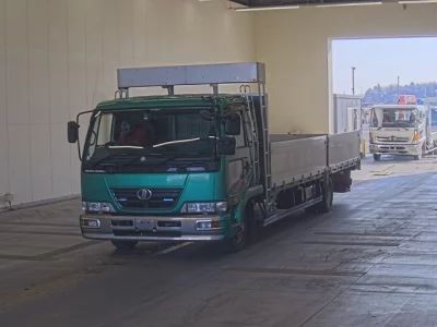 Nissan CONDOR  с аукциона в Японии