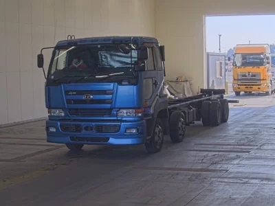 Nissan BIGTHUMB  с аукциона в Японии