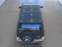 Nissan MISTRAL лот № 20081 оценка 3  с аукциона в Японии 2