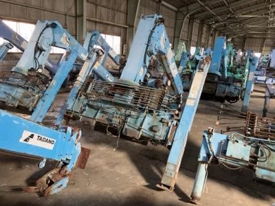 TADANO CRANE