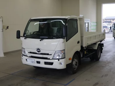 Hino DUTRO  с аукциона в Японии