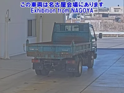 Toyota DYNA  с аукциона в Японии