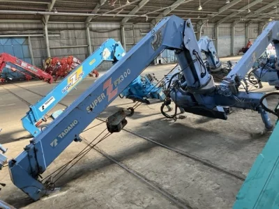 TADANO CRANE