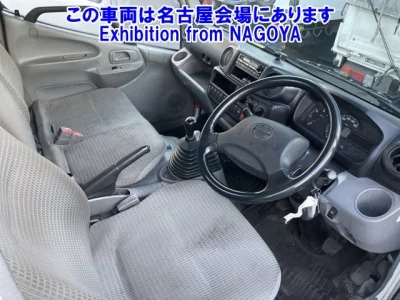 Hino DUTRO  с аукциона в Японии