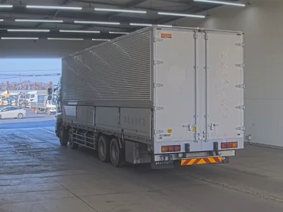 Hino PROFIA  с аукциона в Японии