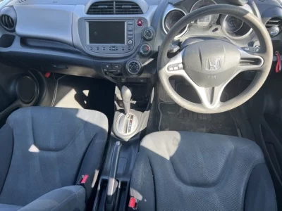 Honda FIT  с аукциона в Японии