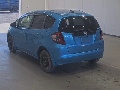 Honda FIT  с аукциона в Японии
