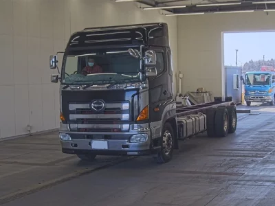 Hino TRUCK