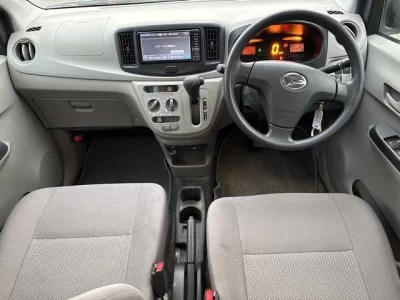 Daihatsu MIRA E S  с аукциона в Японии