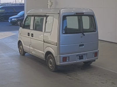 Suzuki EVERY  с аукциона в Японии