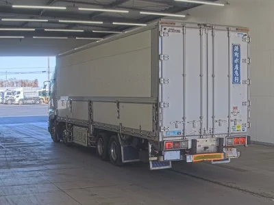 Hino PROFIA  с аукциона в Японии
